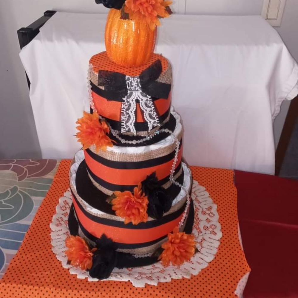 Diaper cake